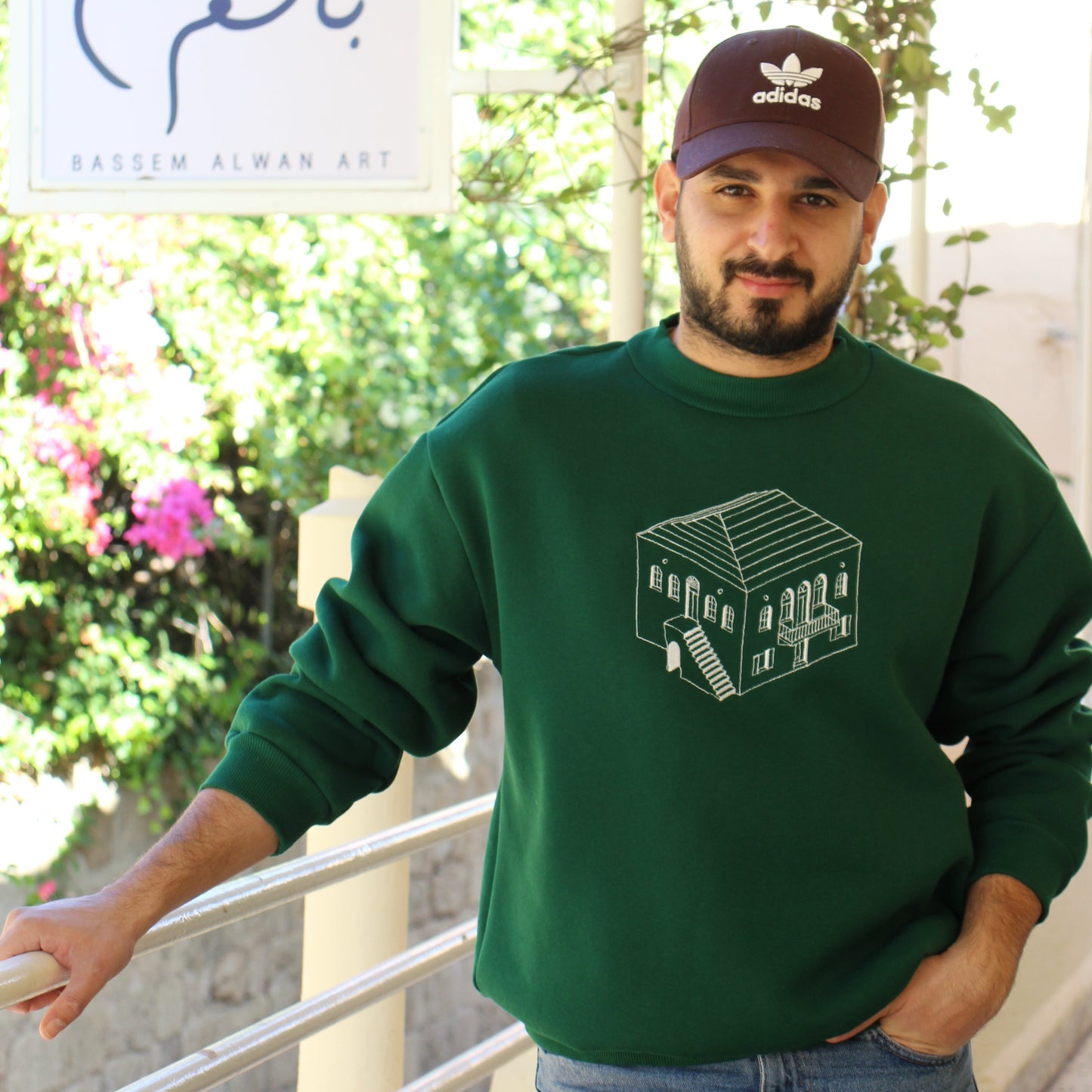 Traditional house sweatshirt