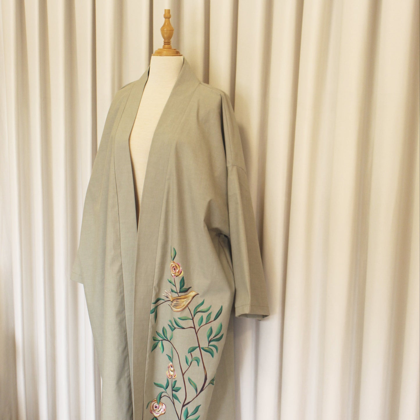 Garden of Eden abaya kimono