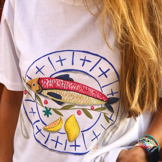 Fish plate hand painted T-shirt
